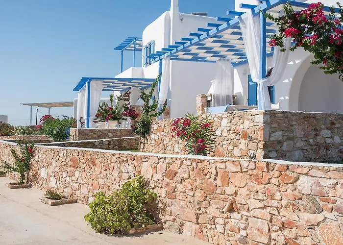 S & K Maisonnettes *